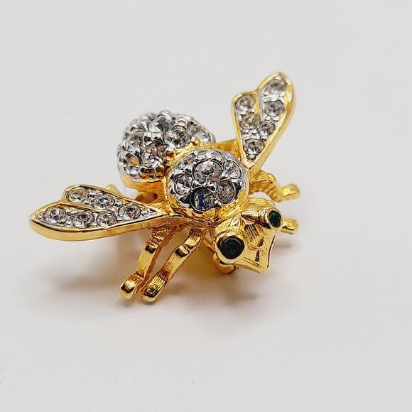 Vintage 1990s Joan Rivers Bee Brooch – Clear Pave Rhinestones, Green Eyes, Pin - Picture 9 of 9